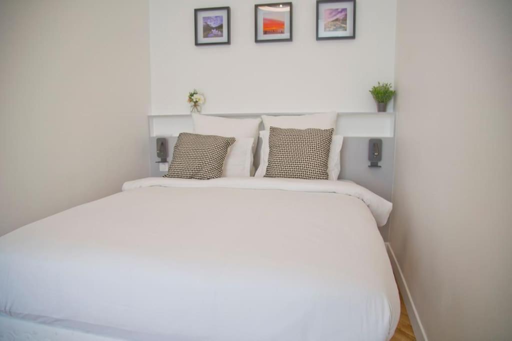 Fully Renovated Historic Apt In Heart Mouffetard Paris Exterior foto
